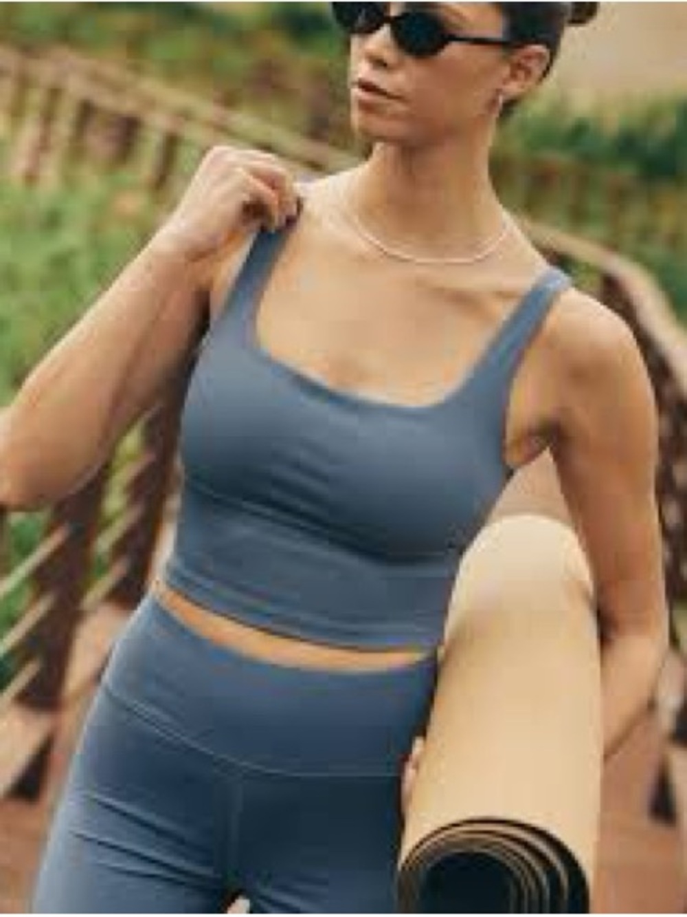 Travis Mathew Slate Blue Seamless Scoop Crop Sports Bra